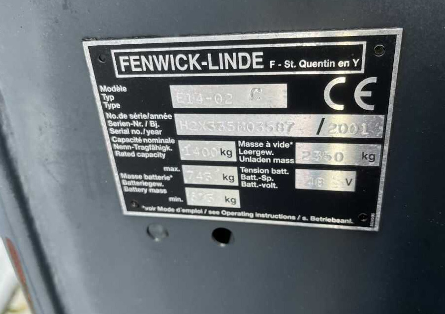 Linde E14 - Elektromos targonca: 4 kép. Linde E14 - Elektromos targonca: 4 kép.