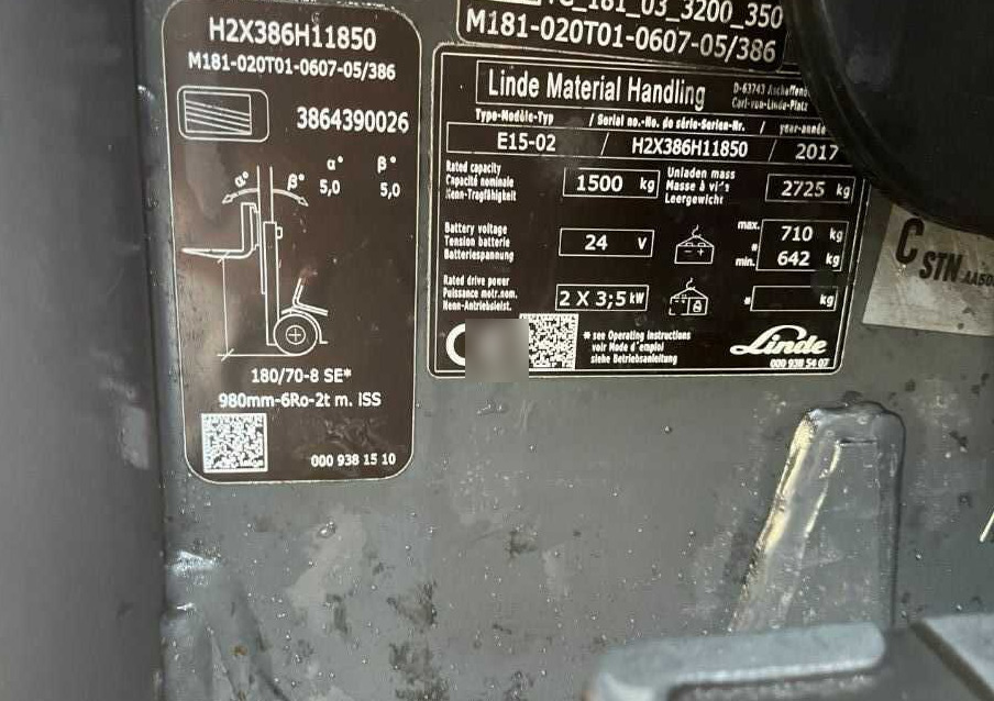 Linde E15-02 - Elektromos targonca: 4 kép. Linde E15-02 - Elektromos targonca: 4 kép.