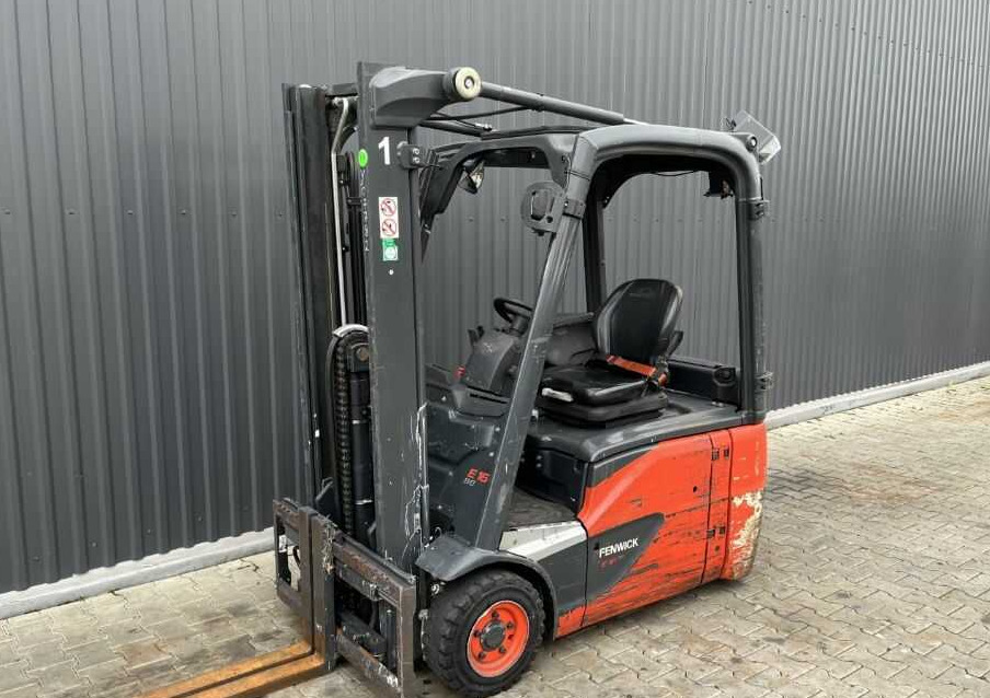 Linde E16-02 - Elektromos targonca: 1 kép. Linde E16-02 - Elektromos targonca: 1 kép.