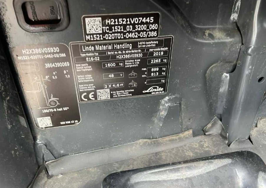 Linde E16-02 - Elektromos targonca: 4 kép. Linde E16-02 - Elektromos targonca: 4 kép.