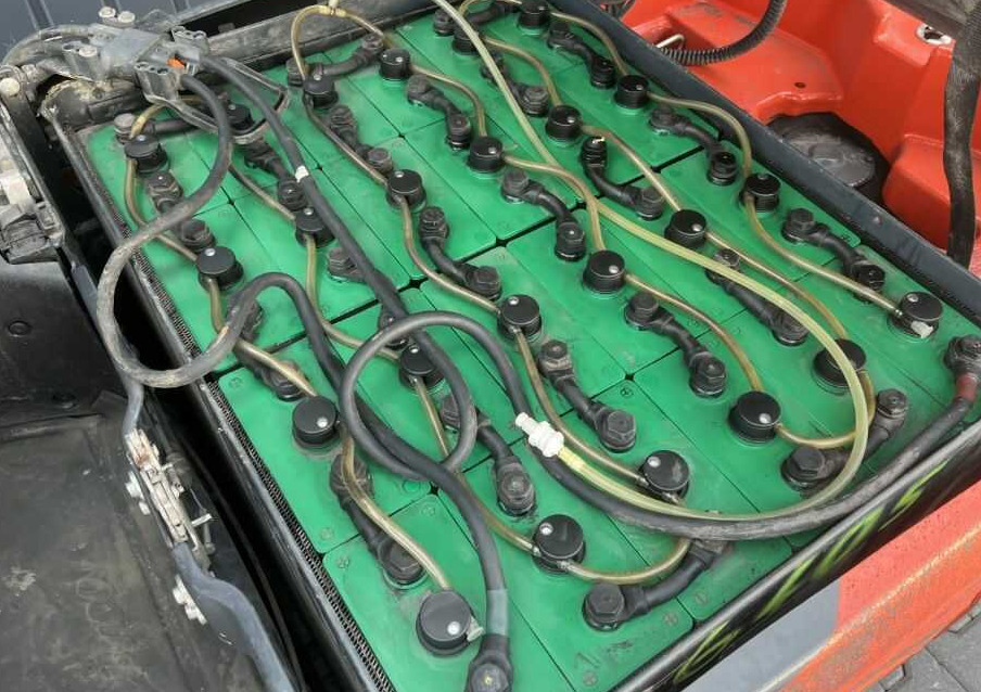 Elektromos targonca Linde E16-02: 6 kép.