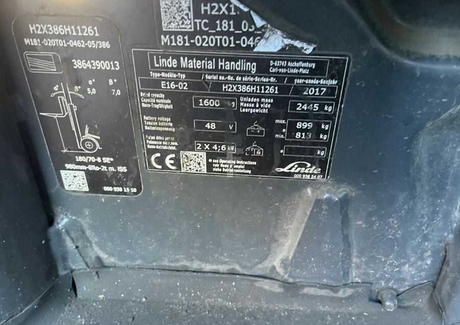 Linde E16-02 - Elektromos targonca: 4 kép. Linde E16-02 - Elektromos targonca: 4 kép.