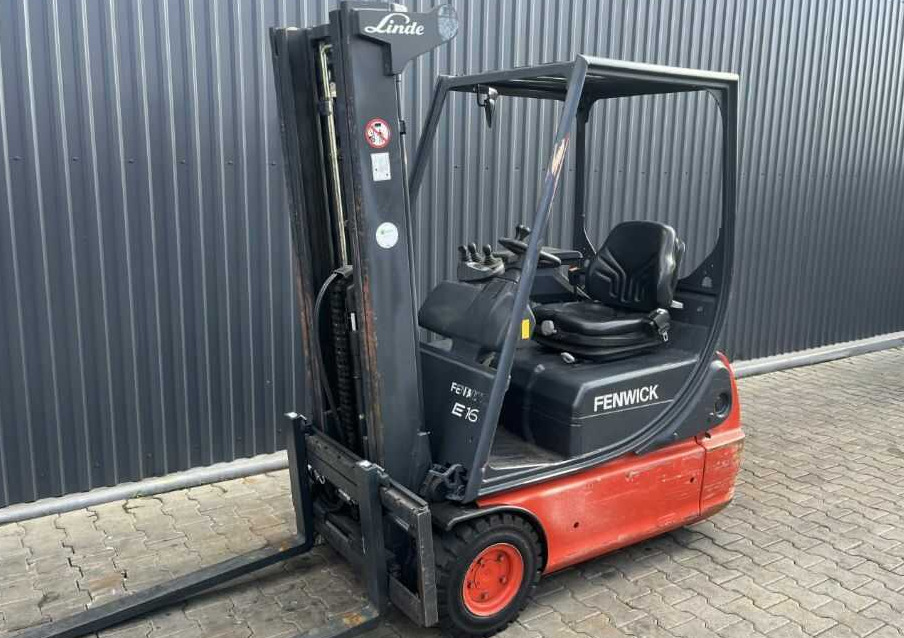 Linde E16C-01 - Elektromos targonca: 1 kép. Linde E16C-01 - Elektromos targonca: 1 kép.
