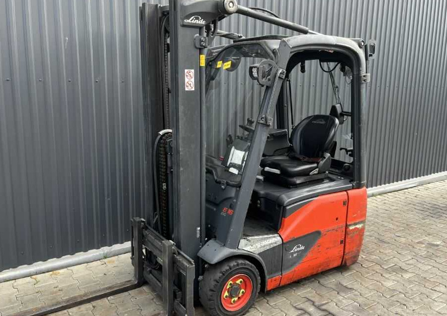 Linde E16C-02 - Elektromos targonca: 1 kép. Linde E16C-02 - Elektromos targonca: 1 kép.