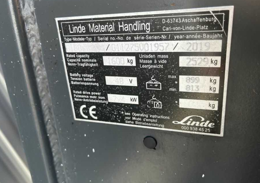 Linde E16C - Elektromos targonca: 4 kép. Linde E16C - Elektromos targonca: 4 kép.