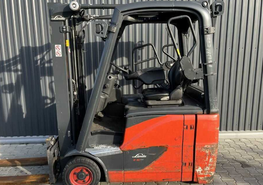 Linde E16H-02 lízing Linde E16H-02: 7 kép.