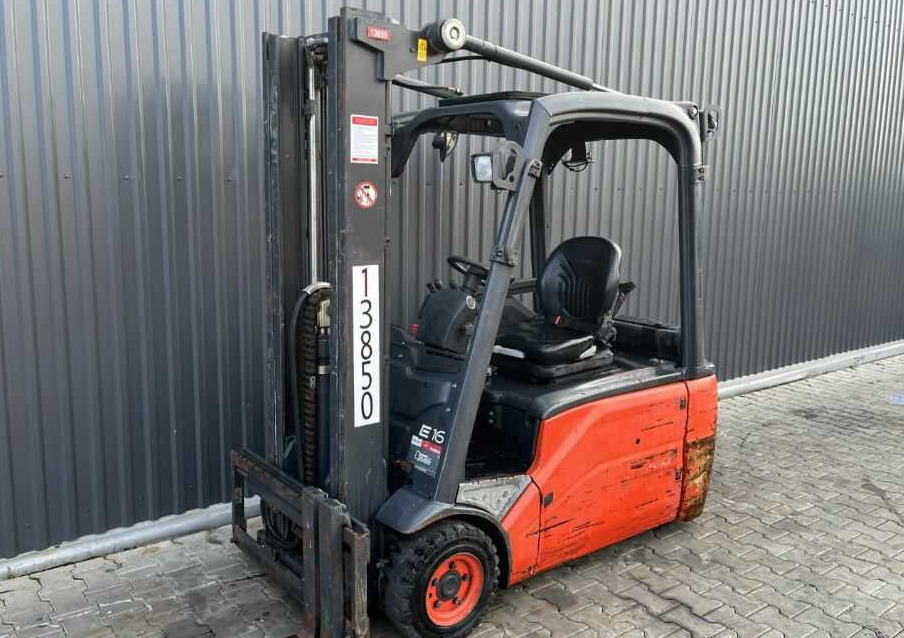 Linde E16L-02 - Elektromos targonca: 1 kép. Linde E16L-02 - Elektromos targonca: 1 kép.