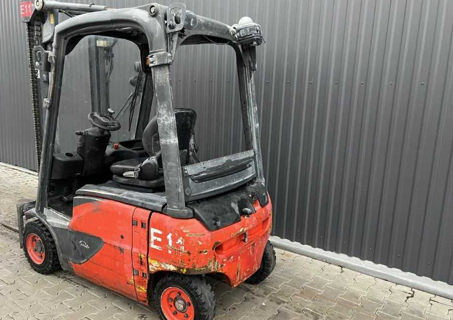 Linde E16P-02 - Elektromos targonca: 3 kép. Linde E16P-02 - Elektromos targonca: 3 kép.