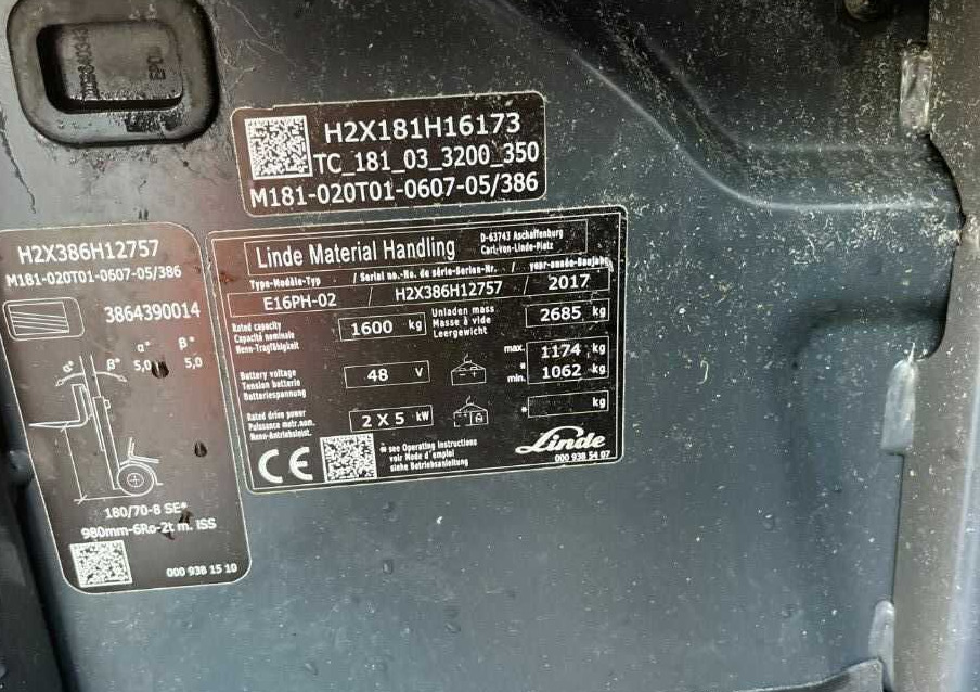 Linde E16PH-02 - Elektromos targonca: 4 kép. Linde E16PH-02 - Elektromos targonca: 4 kép.