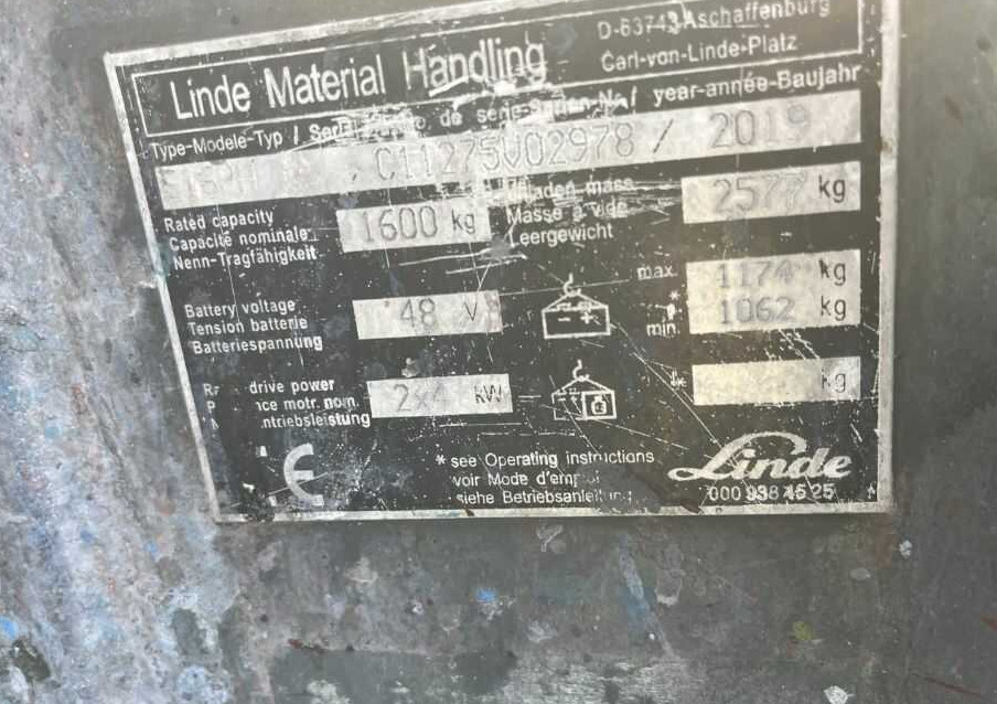 Linde E16PH - Elektromos targonca: 4 kép. Linde E16PH - Elektromos targonca: 4 kép.
