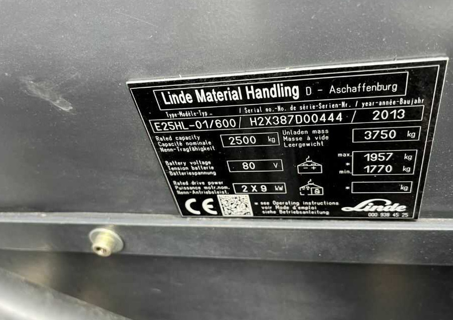 Linde E25HL-01/600 - Elektromos targonca: 4 kép. Linde E25HL-01/600 - Elektromos targonca: 4 kép.