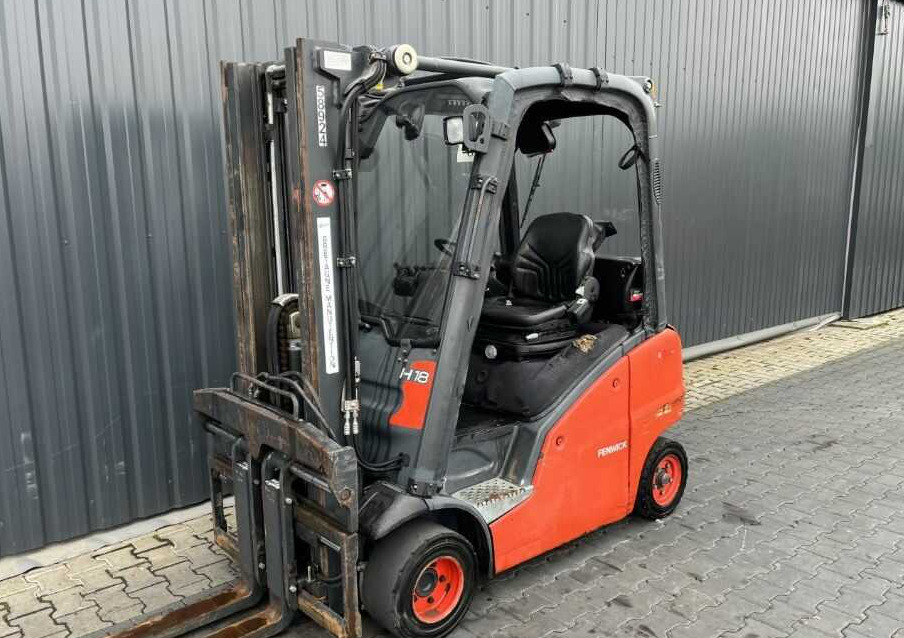 Linde H18T-01 - Gázüzemű targonca: 1 kép. Linde H18T-01 - Gázüzemű targonca: 1 kép.