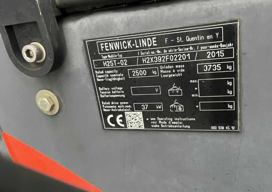 Linde H25T-02 - Gázüzemű targonca: 5 kép. Linde H25T-02 - Gázüzemű targonca: 5 kép.