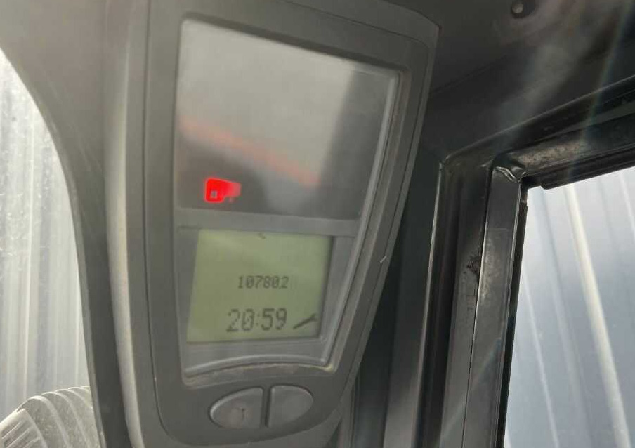 Linde H30D lízing Linde H30D: 6 kép. Linde H30D lízing Linde H30D: 6 kép.