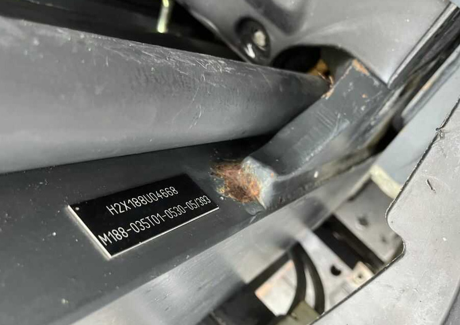 Linde H30T-01 - Gázüzemű targonca: 5 kép. Linde H30T-01 - Gázüzemű targonca: 5 kép.