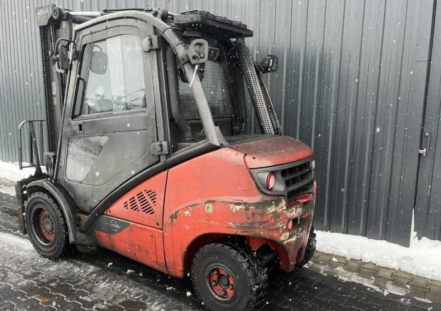 Linde H35D-02 - Dízel targonca: 3 kép. Linde H35D-02 - Dízel targonca: 3 kép.