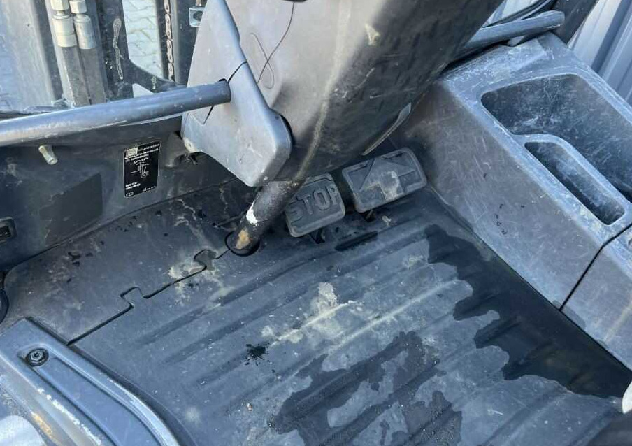 Linde H35T-01 lízing Linde H35T-01: 8 kép. Linde H35T-01 lízing Linde H35T-01: 8 kép.