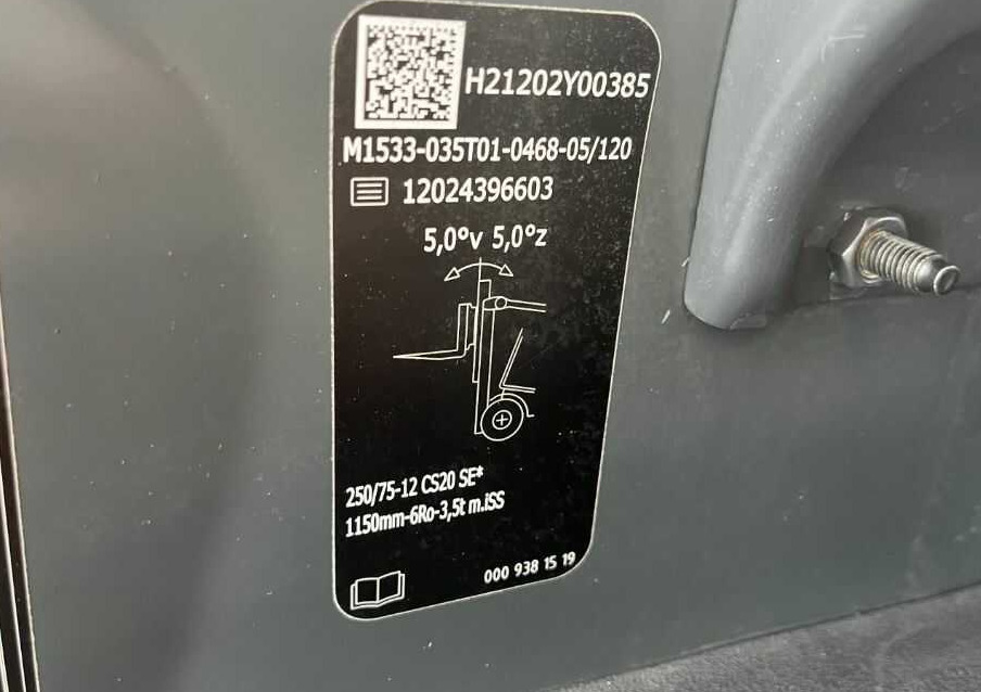Linde H35T-01 - Gázüzemű targonca: 5 kép. Linde H35T-01 - Gázüzemű targonca: 5 kép.