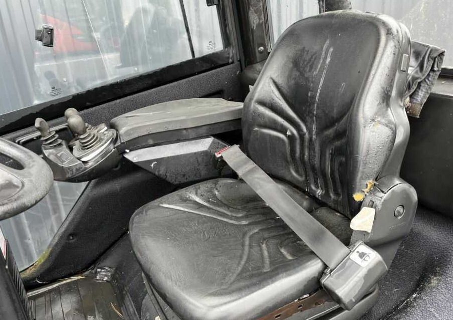 Linde H40D-01 lízing Linde H40D-01: 8 kép.