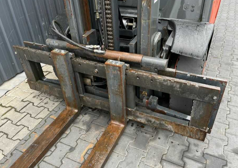 Linde H40D-01 lízing Linde H40D-01: 10 kép.