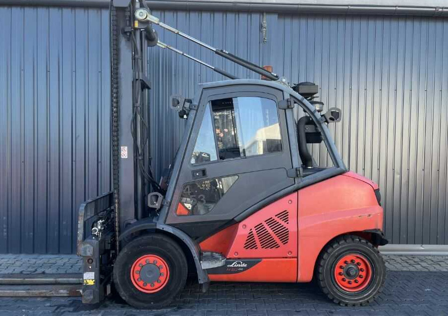 Linde H50D-02 - Dízel targonca: 2 kép. Linde H50D-02 - Dízel targonca: 2 kép.