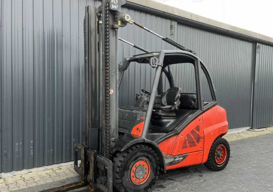Linde H50D-02 - Dízel targonca: 1 kép. Linde H50D-02 - Dízel targonca: 1 kép.