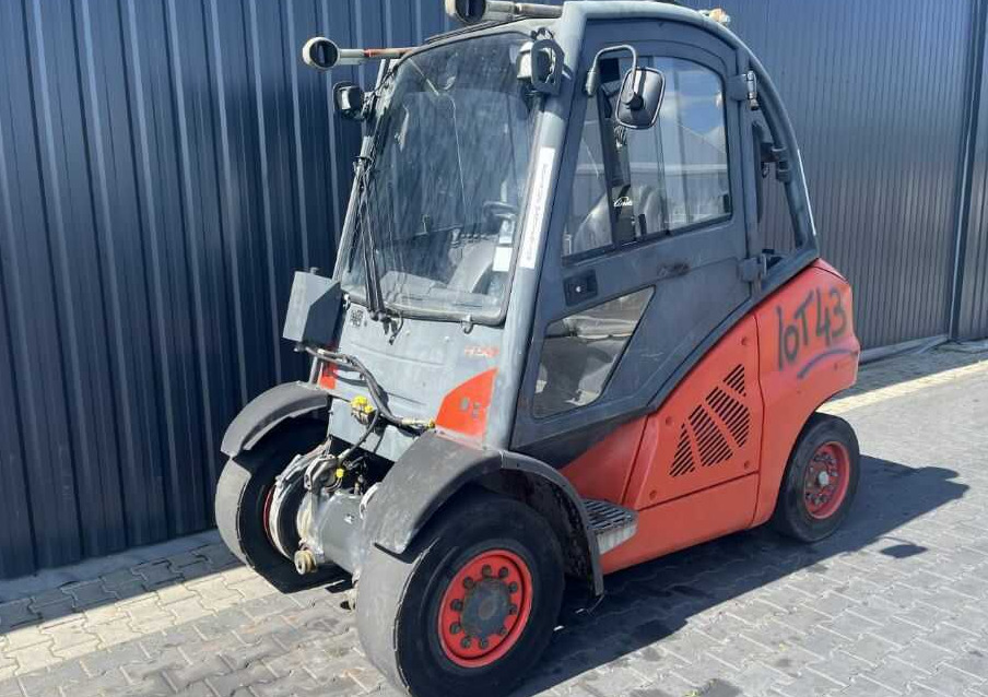 Linde H50D - Dízel targonca: 1 kép. Linde H50D - Dízel targonca: 1 kép.