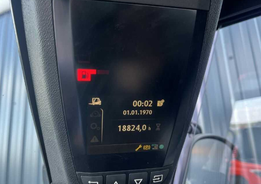 Linde H80T-03/900 - Gázüzemű targonca: 5 kép. Linde H80T-03/900 - Gázüzemű targonca: 5 kép.