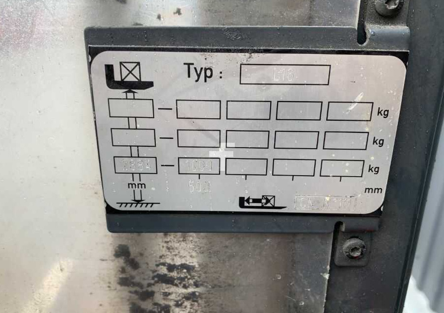Linde L16 - Emelőtargoncá: 5 kép. Linde L16 - Emelőtargoncá: 5 kép.