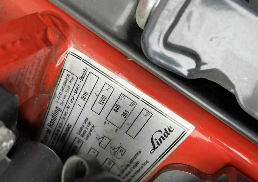 Linde N20CD - Komissiózó targoncá: 4 kép. Linde N20CD - Komissiózó targoncá: 4 kép.