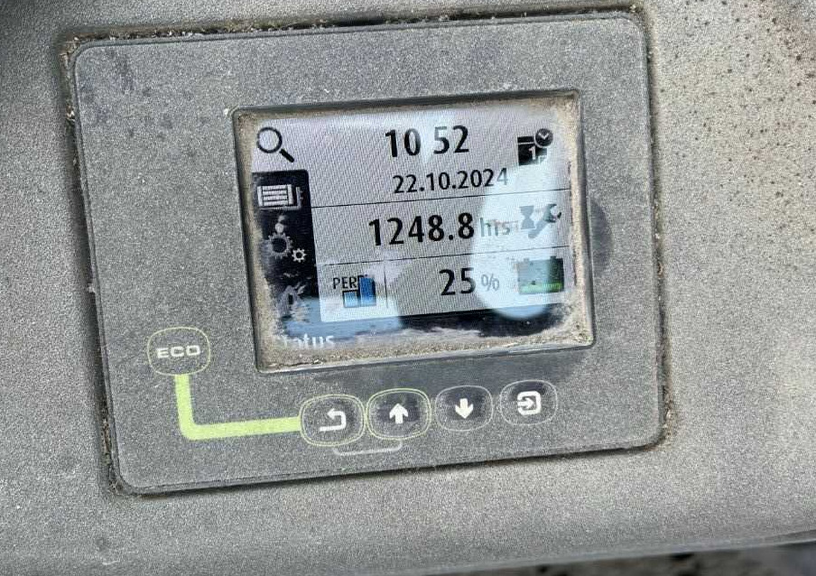 Linde N20D - Komissiózó targoncá: 3 kép. Linde N20D - Komissiózó targoncá: 3 kép.