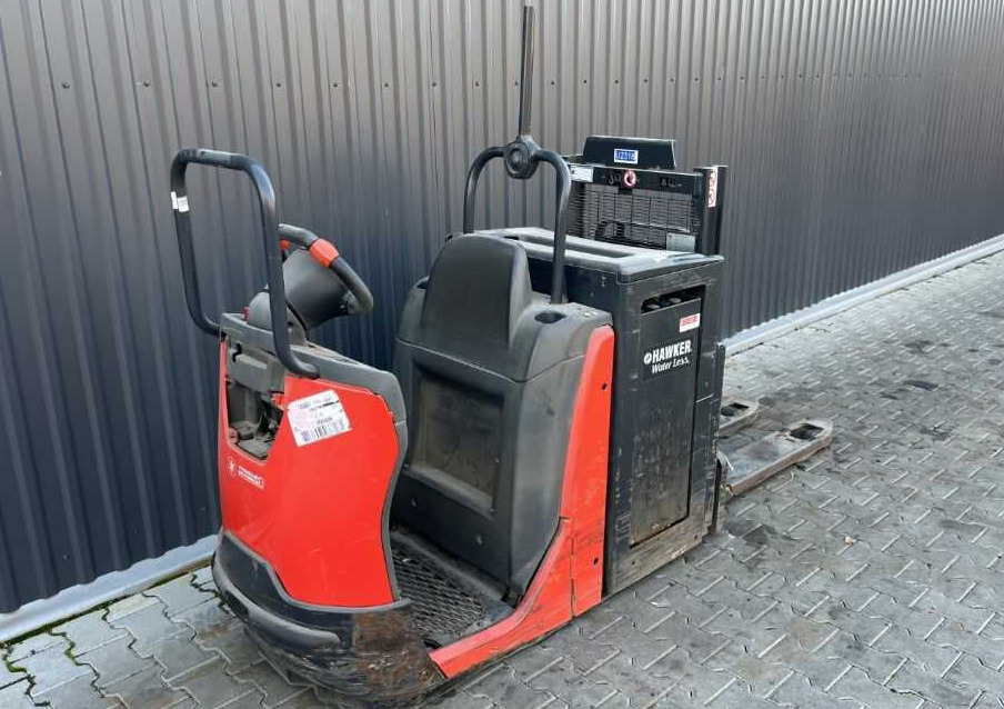 Linde N20D - Komissiózó targoncá: 5 kép. Linde N20D - Komissiózó targoncá: 5 kép.