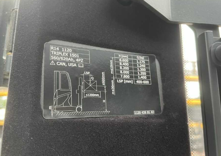 Linde R14-01 - Tolóoszlopos targoncá: 5 kép. Linde R14-01 - Tolóoszlopos targoncá: 5 kép.