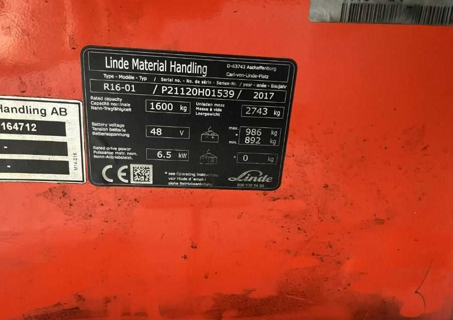 Linde R16-01 - Tolóoszlopos targoncá: 4 kép. Linde R16-01 - Tolóoszlopos targoncá: 4 kép.