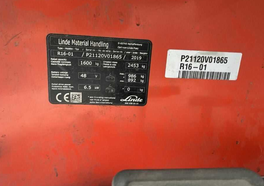 Linde R16-01 - Tolóoszlopos targoncá: 4 kép. Linde R16-01 - Tolóoszlopos targoncá: 4 kép.