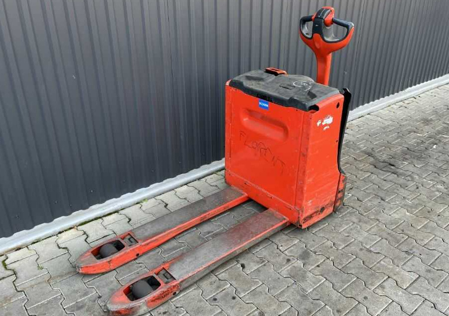 Linde T16 - Kézi raklapemelő: 1 kép. Linde T16 - Kézi raklapemelő: 1 kép.