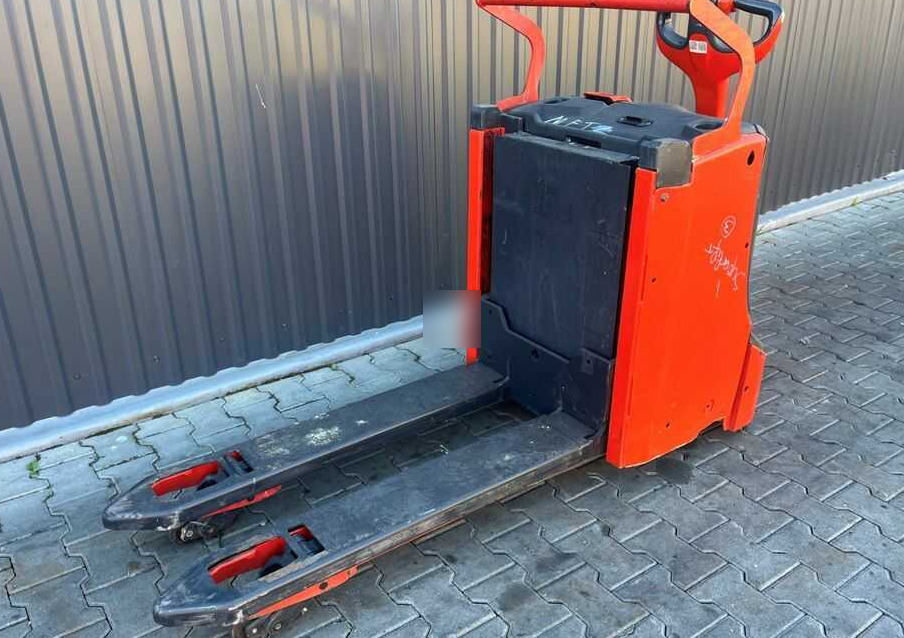 Linde T16L - Kézi raklapemelő: 1 kép. Linde T16L - Kézi raklapemelő: 1 kép.