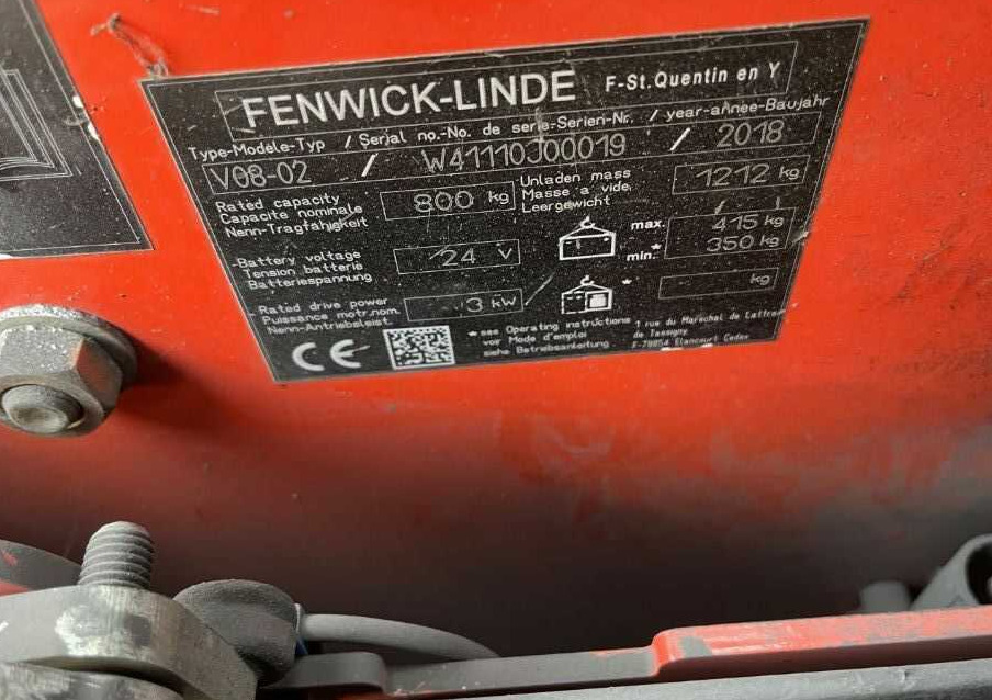 Linde V08-02 - Komissiózó targoncá: 4 kép. Linde V08-02 - Komissiózó targoncá: 4 kép.