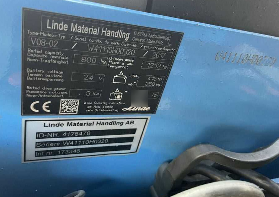 Linde V08-02 - Komissiózó targoncá: 4 kép. Linde V08-02 - Komissiózó targoncá: 4 kép.