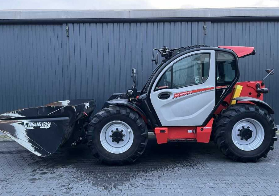 Manitou MLT635 140V - Teleszkópos rakodó: 2 kép. Manitou MLT635 140V - Teleszkópos rakodó: 2 kép.