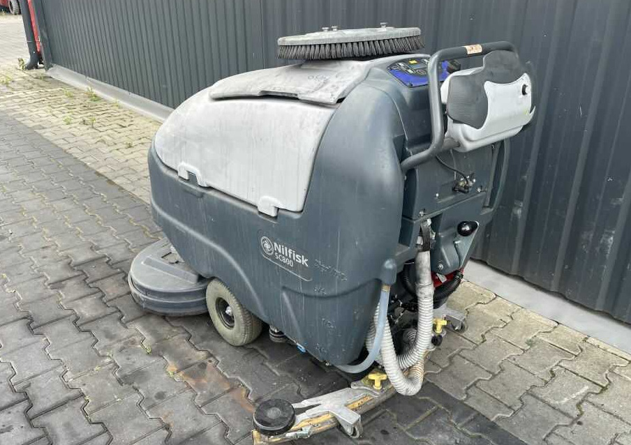 Nilfisk SC600 - Súrológép: 3 kép. Nilfisk SC600 - Súrológép: 3 kép.