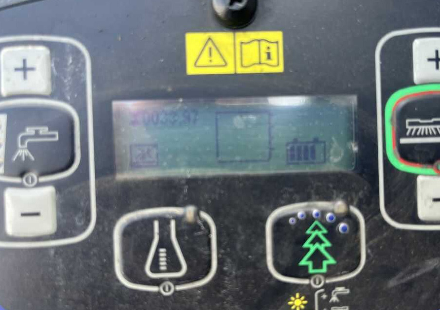 Nilfisk SC600 - Súrológép: 4 kép. Nilfisk SC600 - Súrológép: 4 kép.