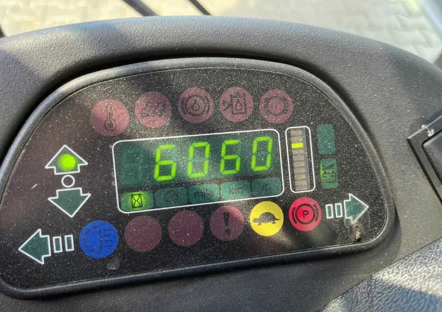 Still R07-25 - Elektromos vontató: 5 kép. Still R07-25 - Elektromos vontató: 5 kép.