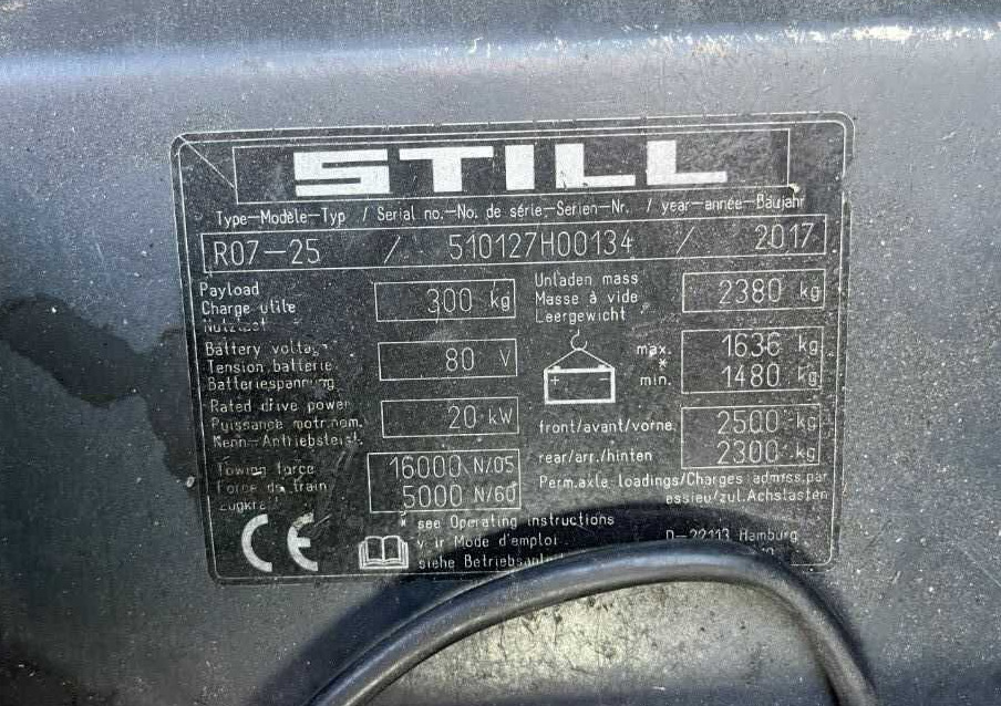 Still R07-25 - Elektromos vontató: 4 kép. Still R07-25 - Elektromos vontató: 4 kép.
