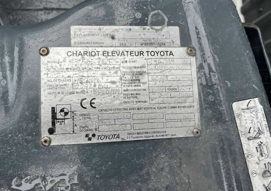 Toyota 8FBE20T - Elektromos targonca: 5 kép. Toyota 8FBE20T - Elektromos targonca: 5 kép.