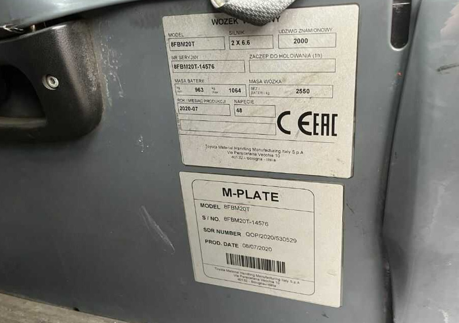 Toyota 8FBM20T - Elektromos targonca: 4 kép. Toyota 8FBM20T - Elektromos targonca: 4 kép.