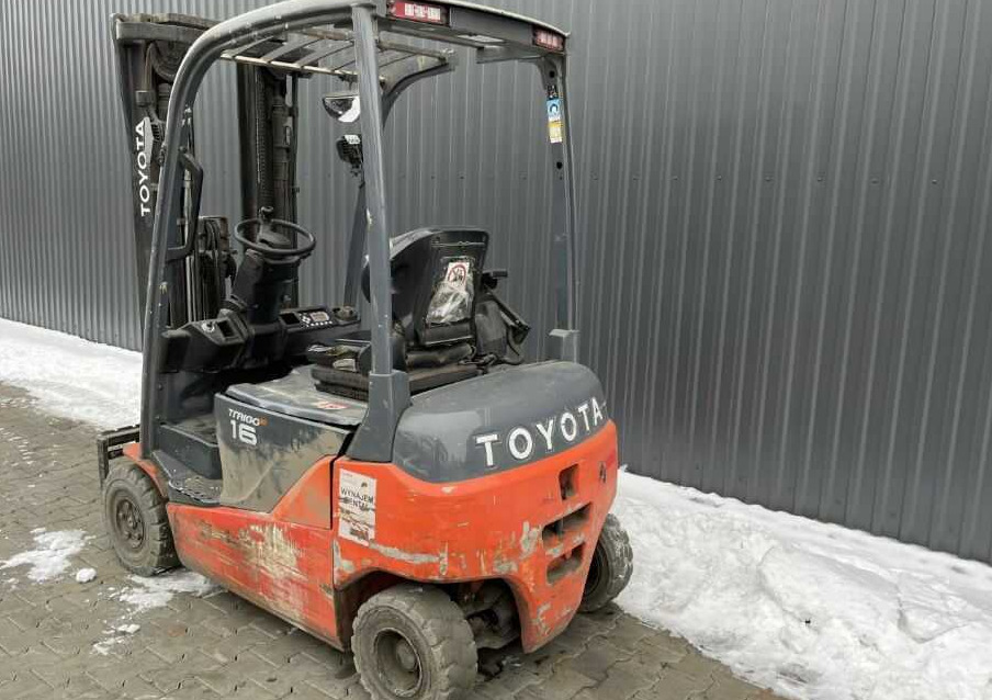 Toyota 8FBMK16T - Elektromos targonca: 3 kép. Toyota 8FBMK16T - Elektromos targonca: 3 kép.