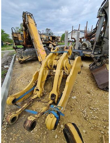 Caterpillar 980M - Alkatrész: 4 kép. Caterpillar 980M - Alkatrész: 4 kép.