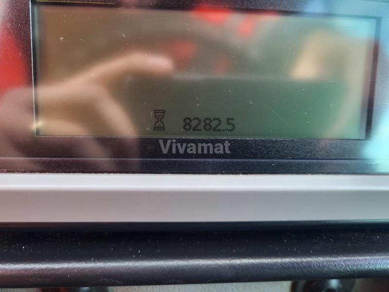 Dömper Caterpillar 745 C: 6 kép. Dömper Caterpillar 745 C: 6 kép.