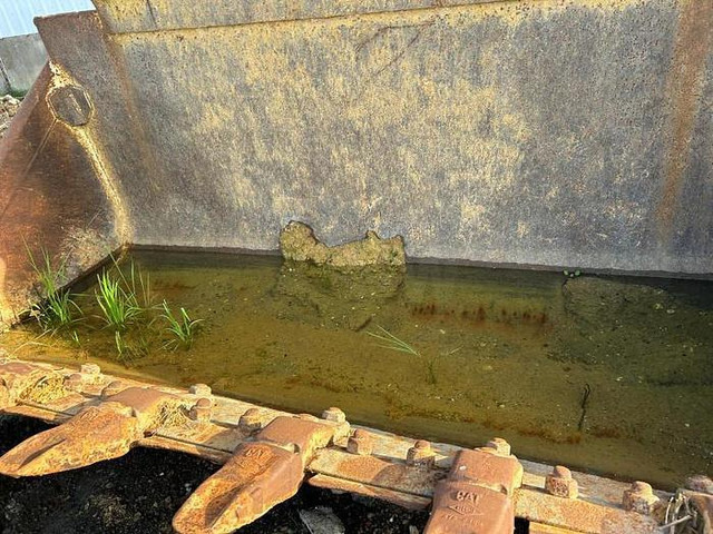 Caterpillar 963D - - Buldózer: 5 kép. Caterpillar 963D - - Buldózer: 5 kép.